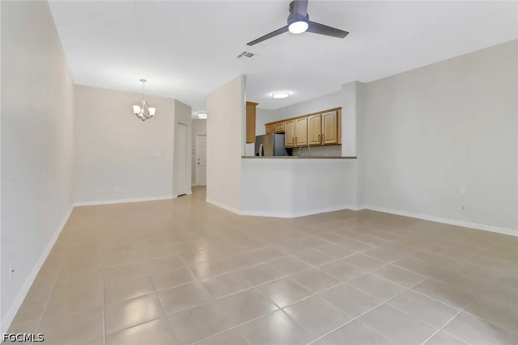 8189 Pacific Beach Drive Fort Myers FL 33966