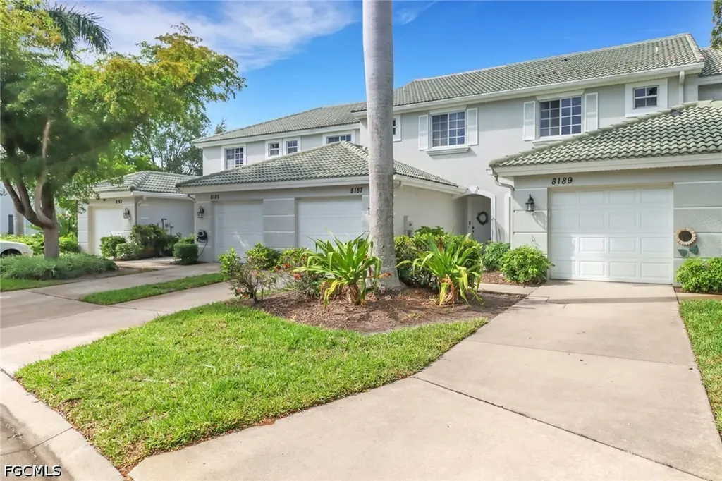 8189 Pacific Beach Drive Fort Myers FL 33966
