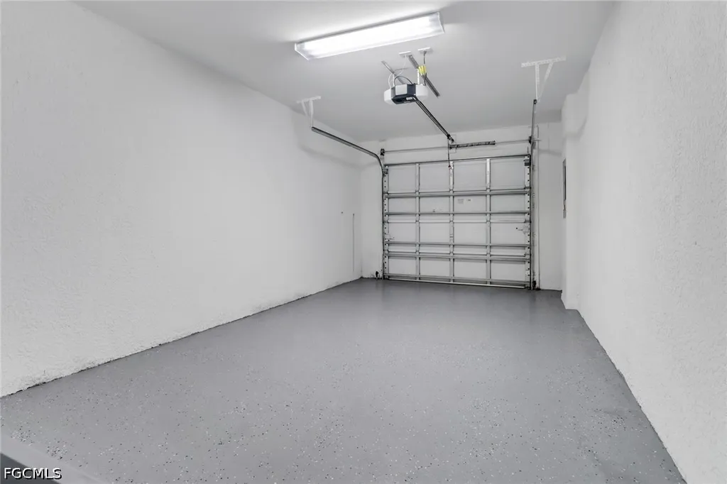 8189 Pacific Beach Drive Fort Myers FL 33966