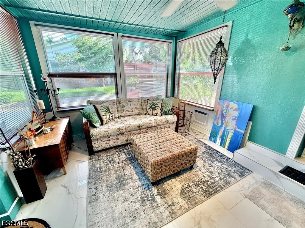 2702 Mcgregor Boulevard Fort Myers FL 33901