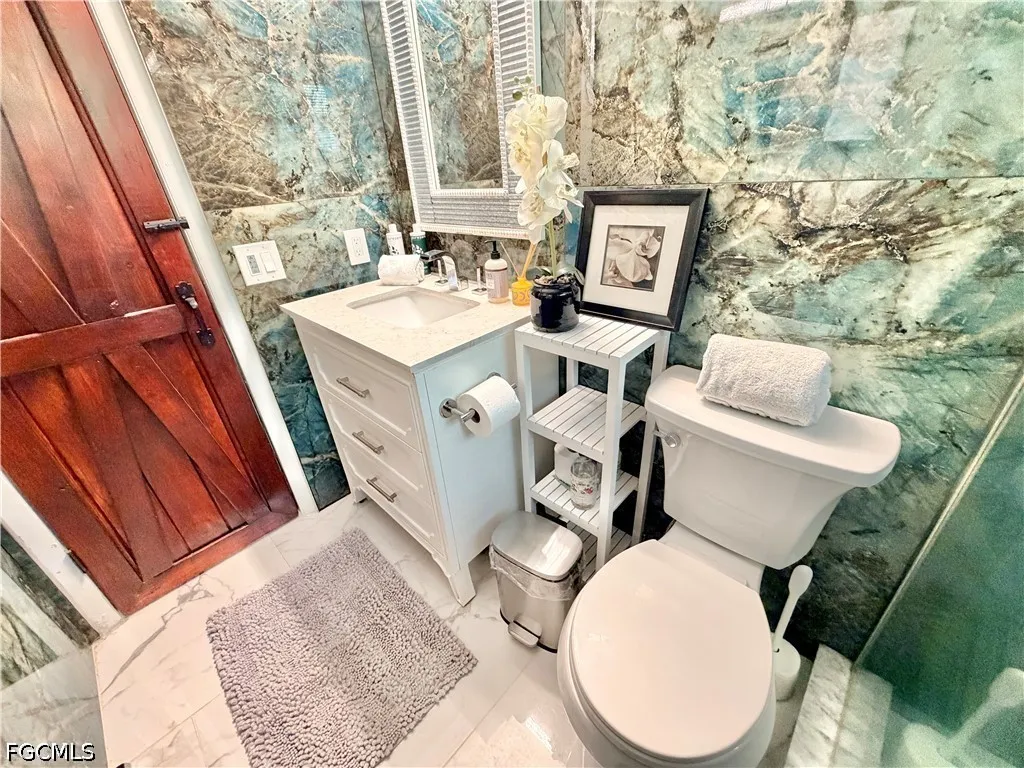 2702 Mcgregor Boulevard Fort Myers FL 33901