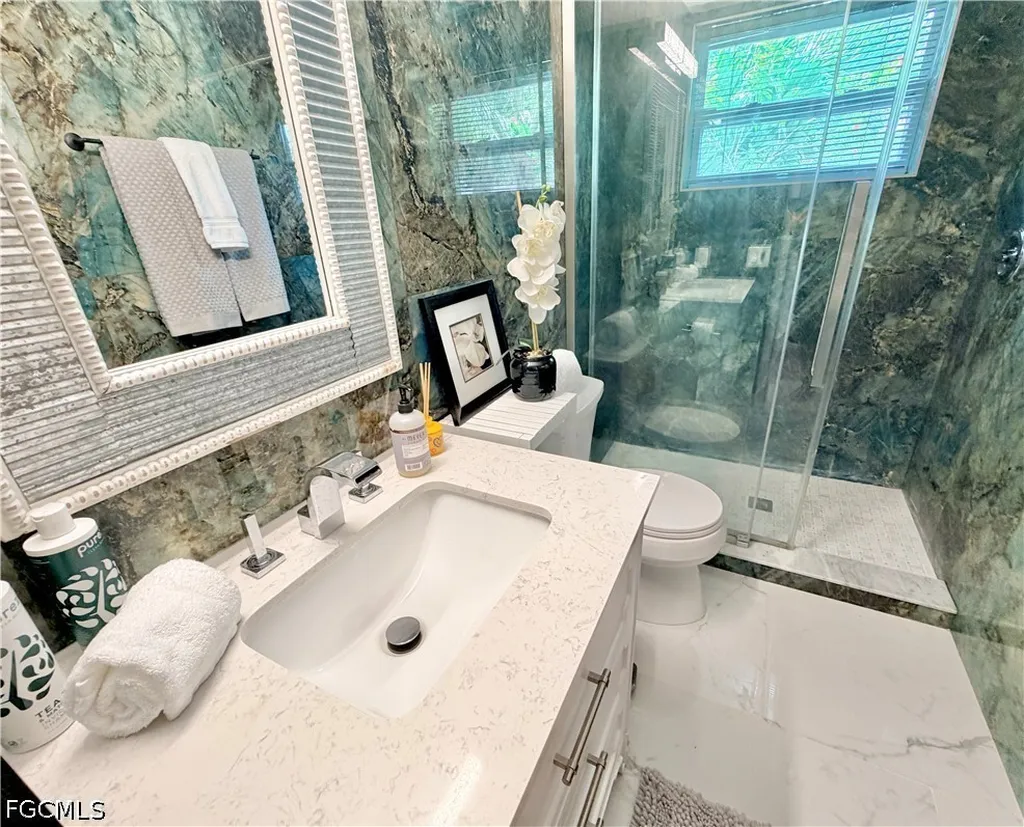 2702 Mcgregor Boulevard Fort Myers FL 33901
