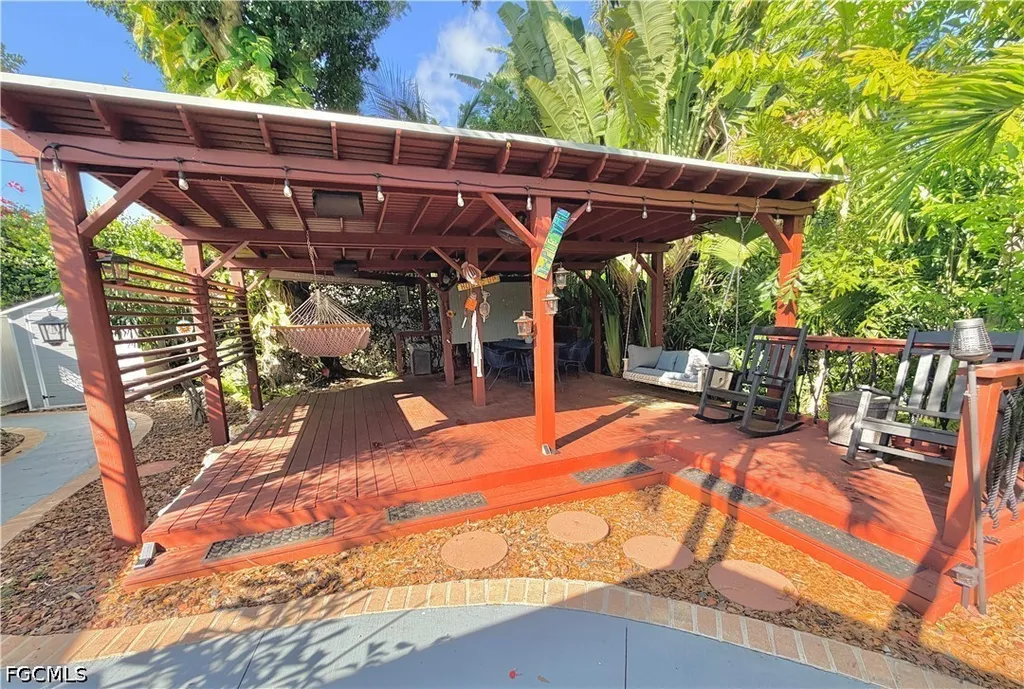 2702 Mcgregor Boulevard Fort Myers FL 33901