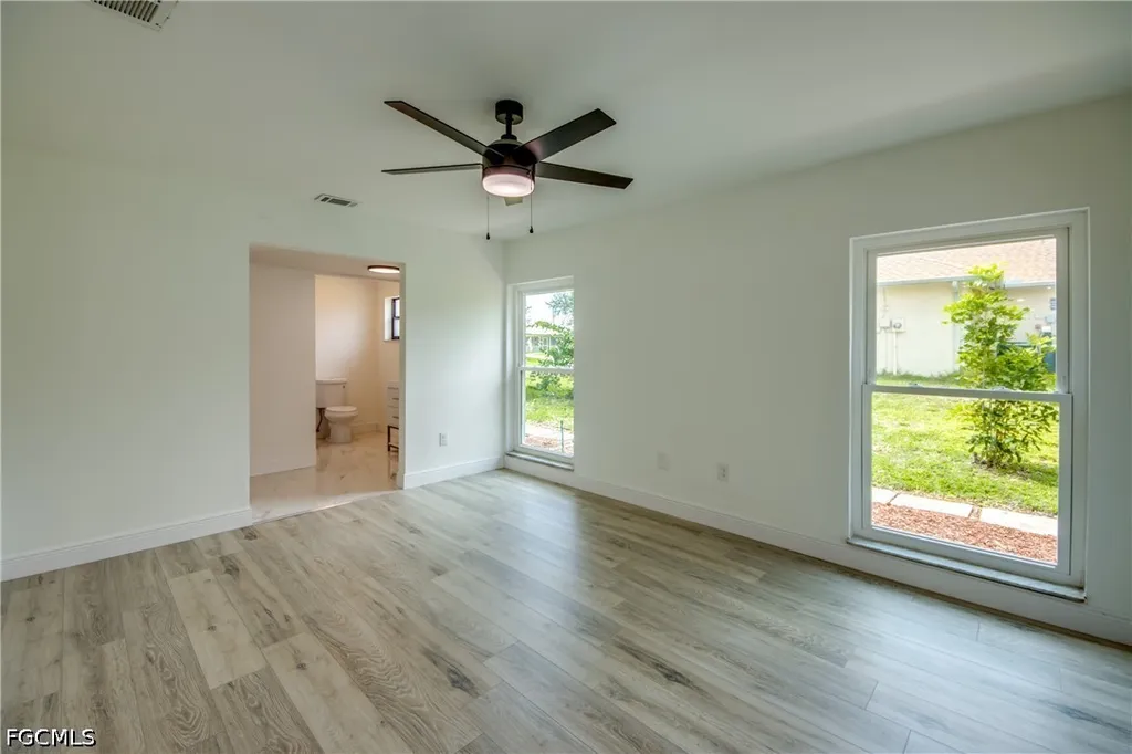 1124 NW 1st Place Cape Coral FL 33993
