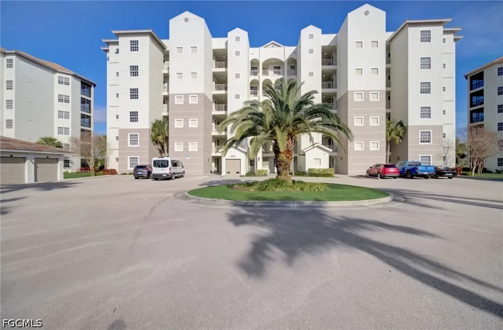 4471 Dalmahoy Court Fort Myers FL 33916