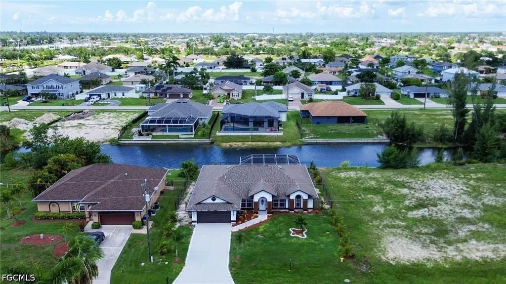 619 SW 26th Terrace Cape Coral FL 33914