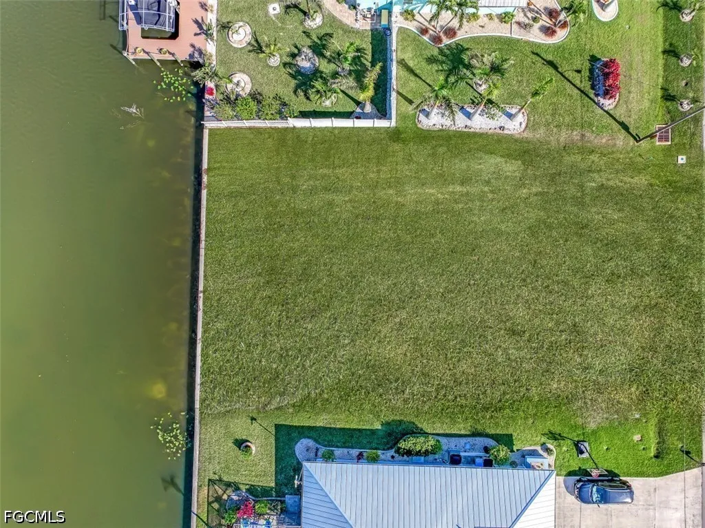 2011 NE 2nd Street Cape Coral FL 33909