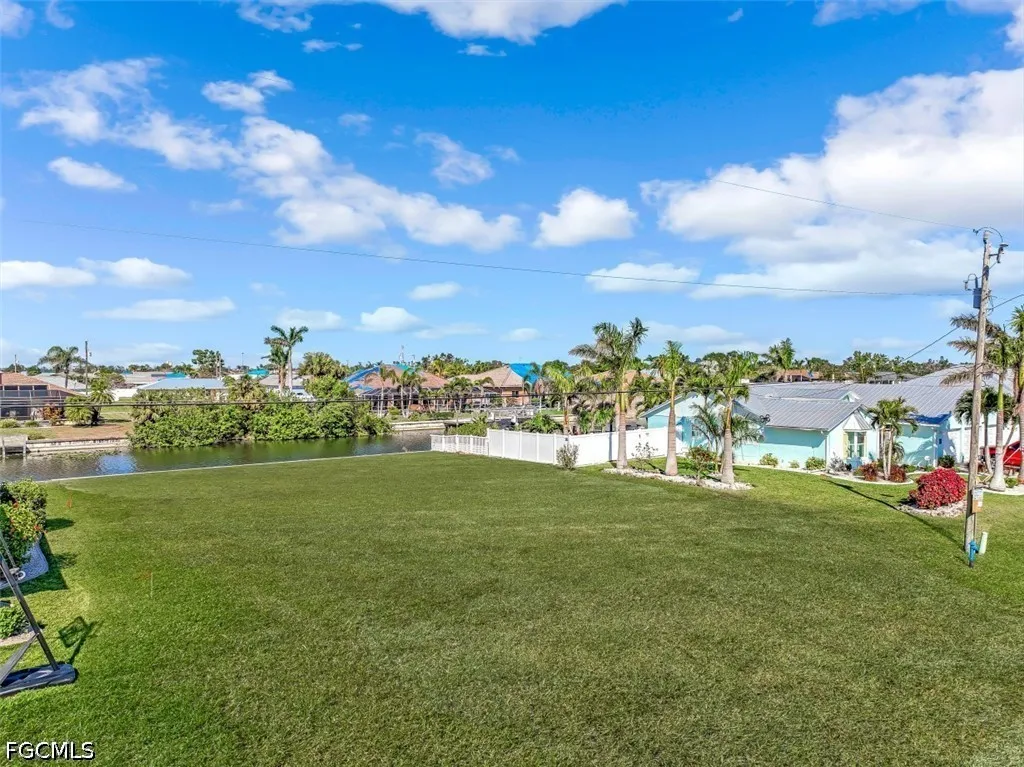 2011 NE 2nd Street Cape Coral FL 33909