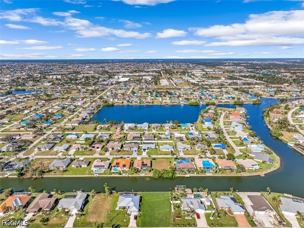 2011 NE 2nd Street Cape Coral FL 33909