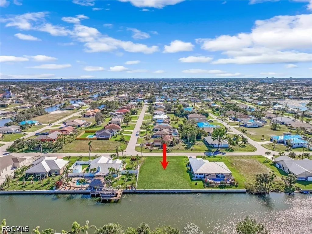 2011 NE 2nd Street Cape Coral FL 33909