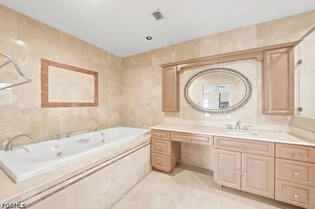 154 Redwing Road Tavernier FL 33070