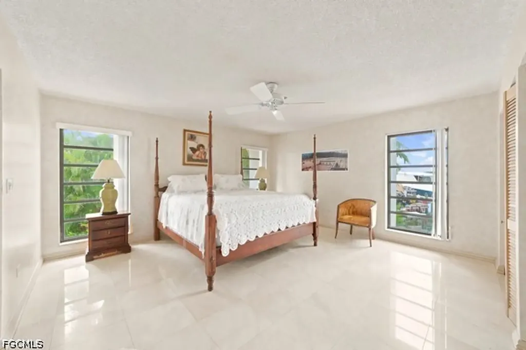 154 Redwing Road Tavernier FL 33070
