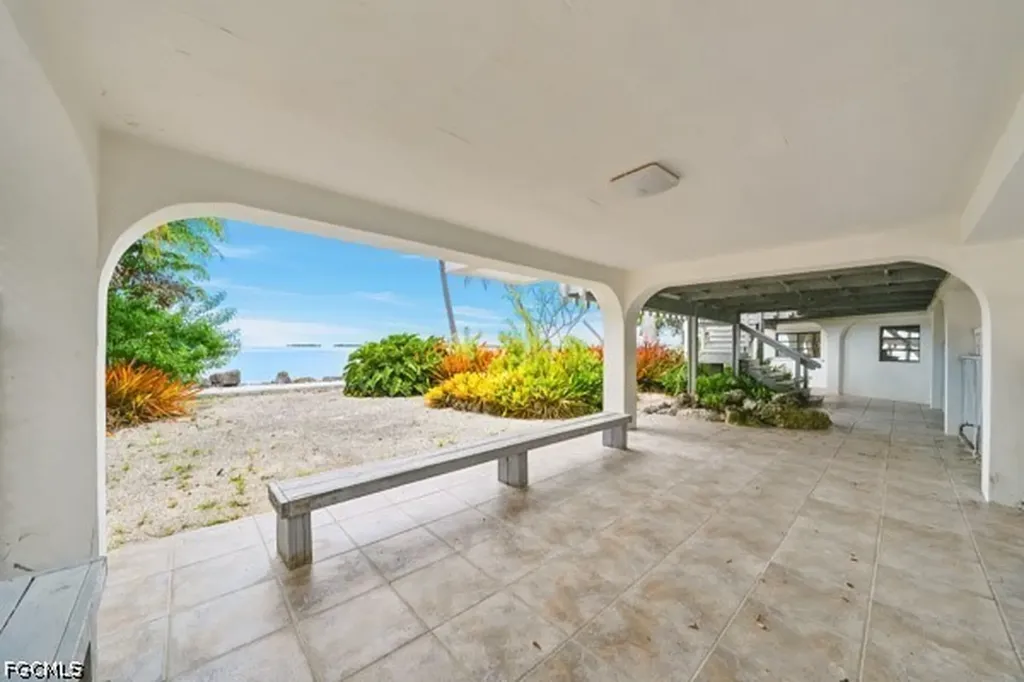 154 Redwing Road Tavernier FL 33070
