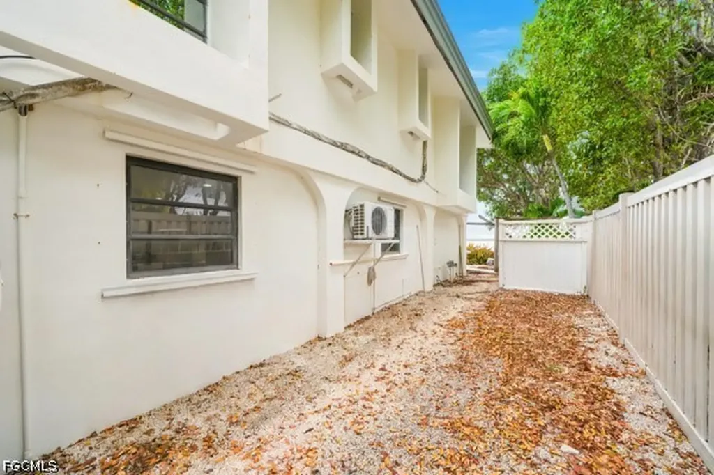 154 Redwing Road Tavernier FL 33070