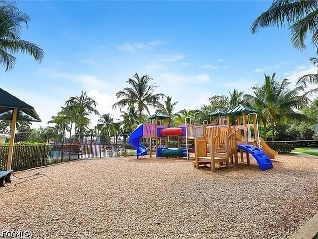 13092 Silver Thorn Loop North Fort Myers FL 33903