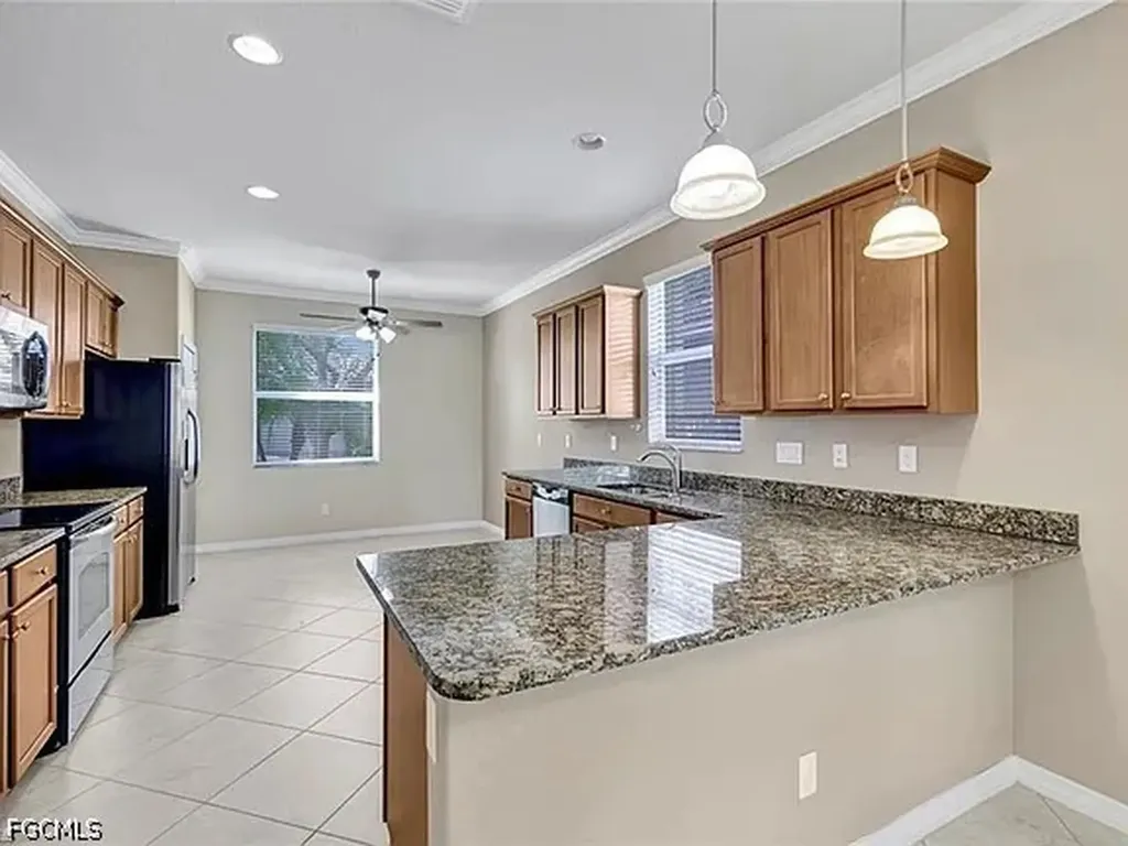 13092 Silver Thorn Loop North Fort Myers FL 33903