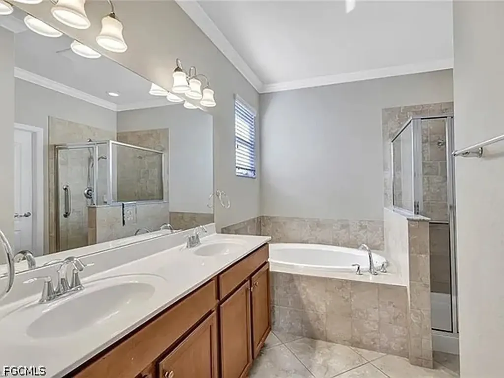 13092 Silver Thorn Loop North Fort Myers FL 33903