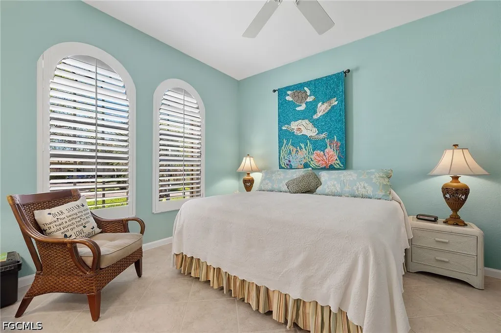 8872 King Henry Court Fort Myers FL 33908