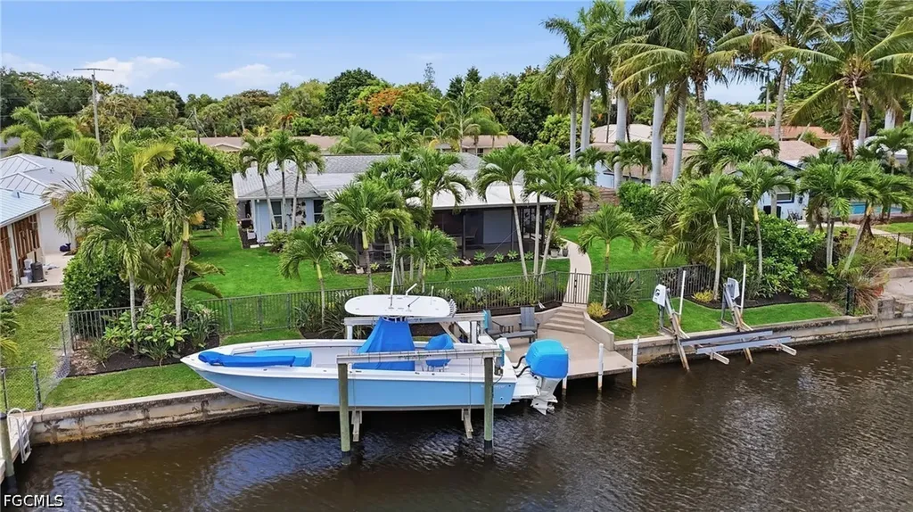405 Prather Drive Fort Myers FL 33919