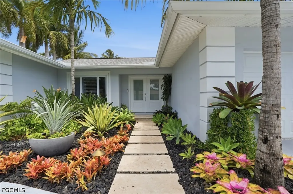 405 Prather Drive Fort Myers FL 33919