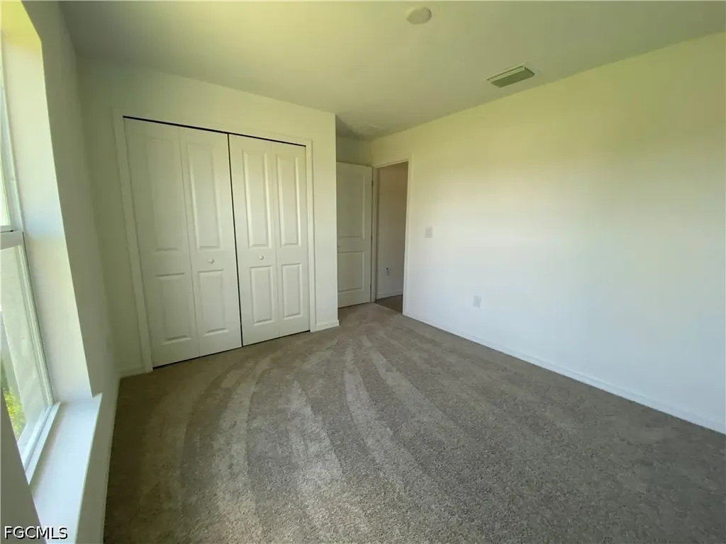 1906 Jacaranda Parkway W Cape Coral FL 33993