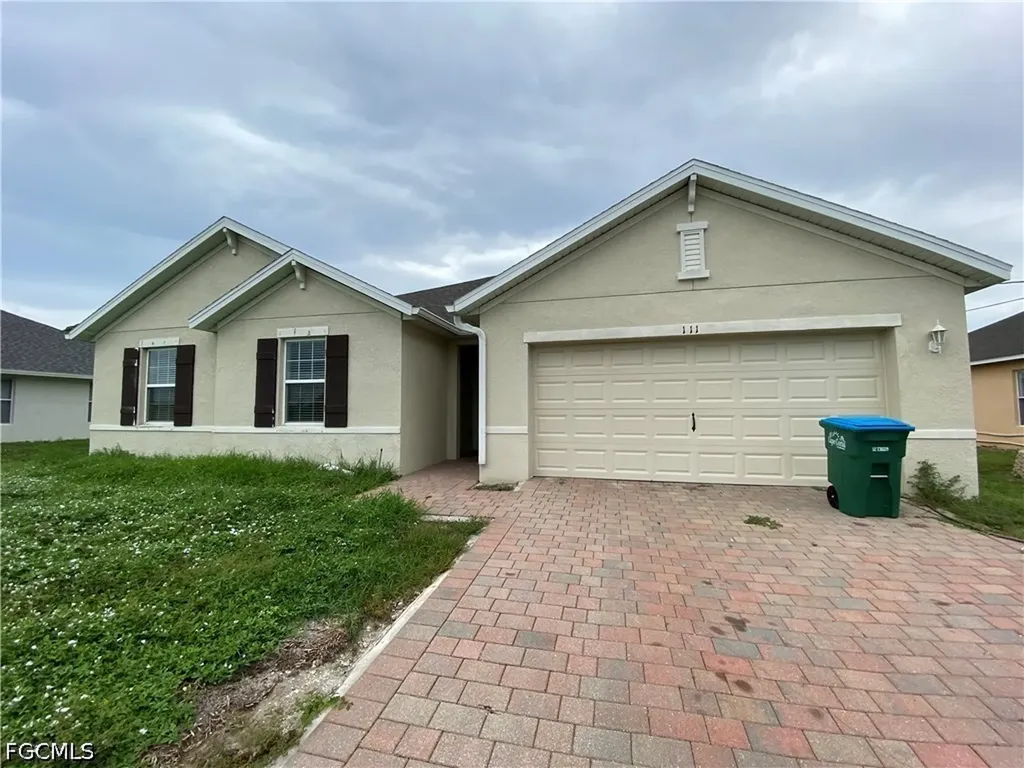 111 NW 9th Street Cape Coral FL 33993