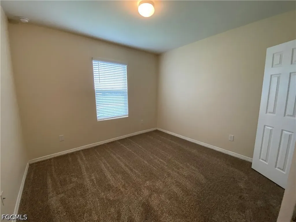 111 NW 9th Street Cape Coral FL 33993
