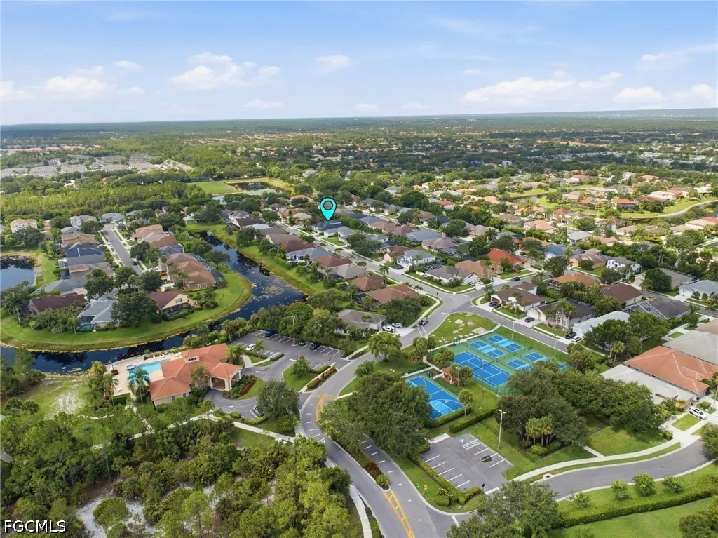 193 Skipping Stone Lane Naples FL 34119