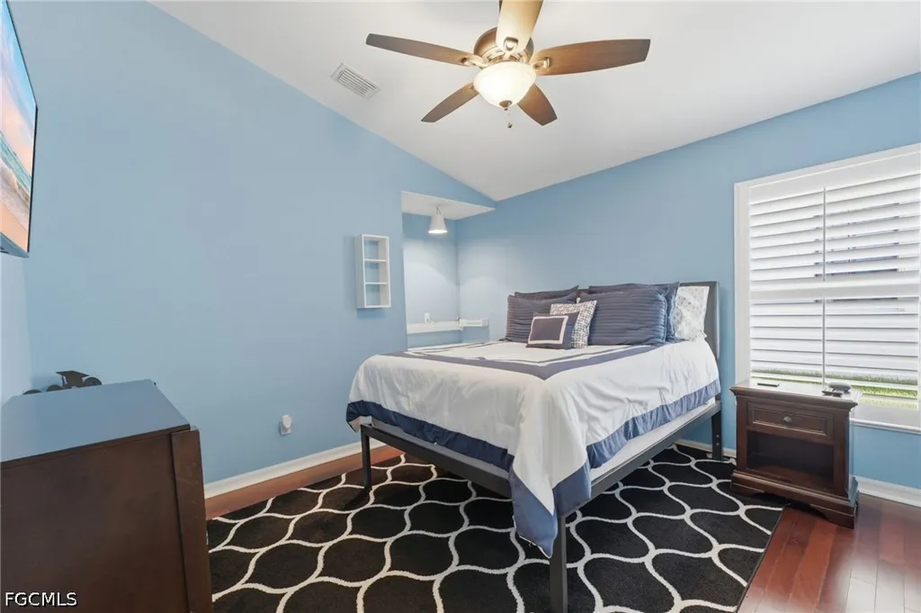193 Skipping Stone Lane Naples FL 34119