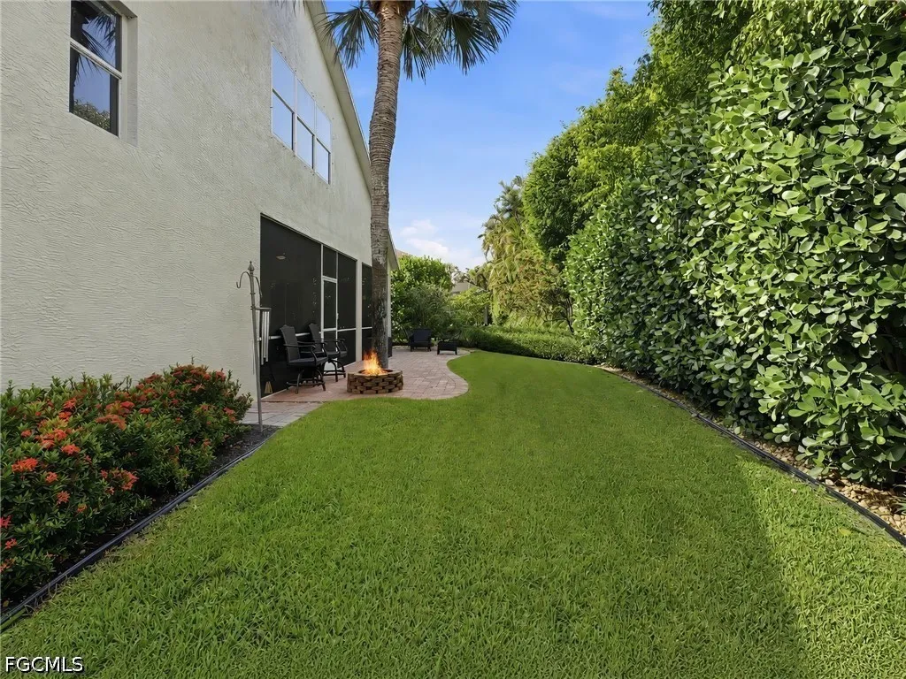 193 Skipping Stone Lane Naples FL 34119