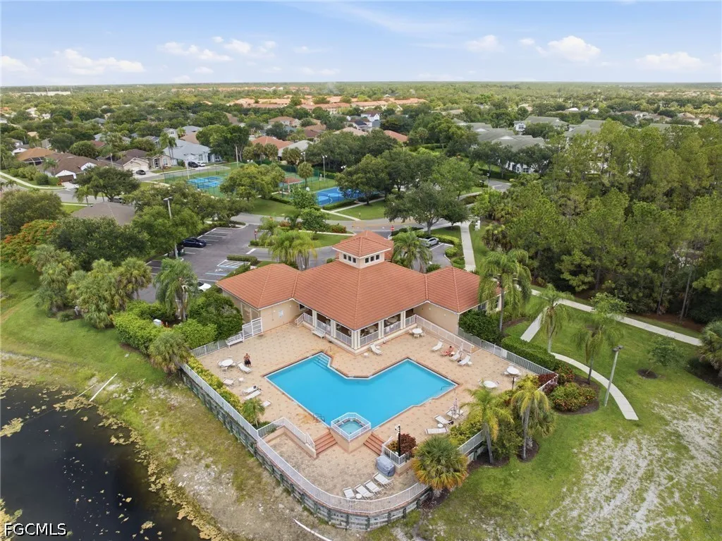 193 Skipping Stone Lane Naples FL 34119