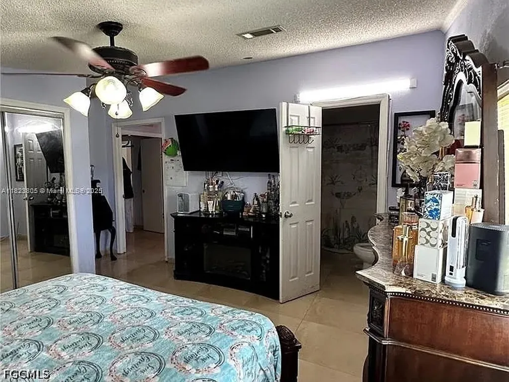 618 Hunting Club Avenue Clewiston FL 33440