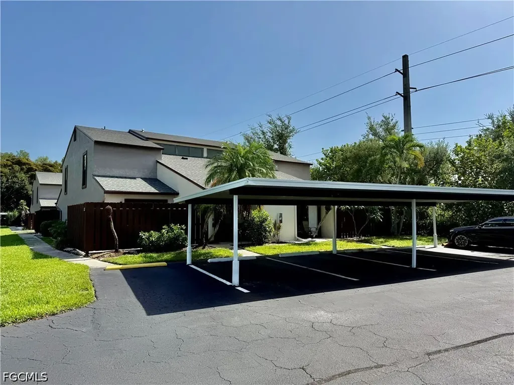 12941 Sandpoint Court Fort Myers FL 33919