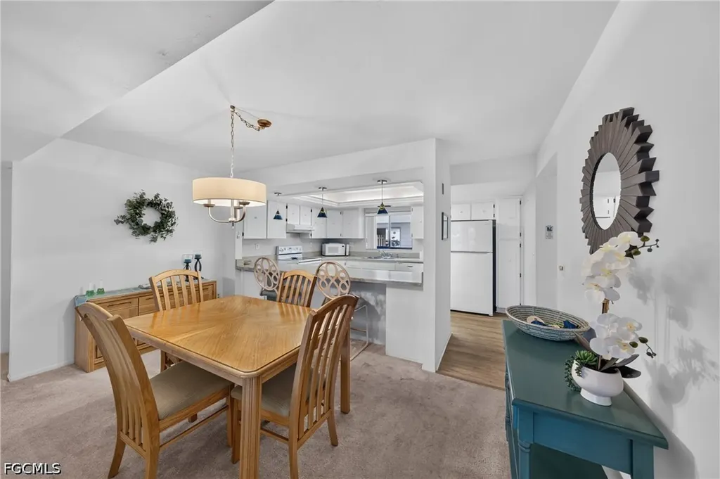 4570 Trawler Court Fort Myers FL 33919