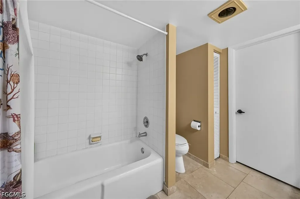 4570 Trawler Court Fort Myers FL 33919