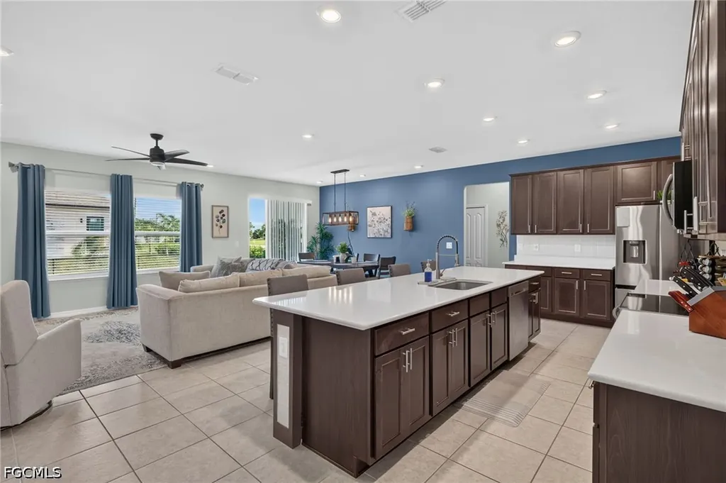 3306 NW 21st Terrace Cape Coral FL 33993