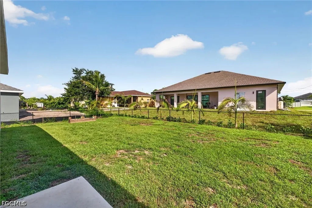 3306 NW 21st Terrace Cape Coral FL 33993