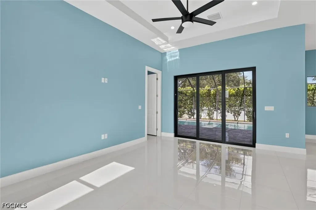 420 SW 29th Avenue Cape Coral FL 33991
