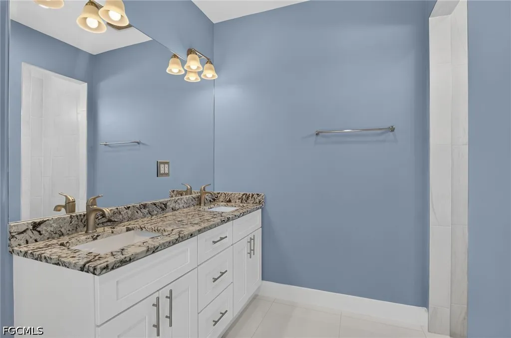 420 SW 29th Avenue Cape Coral FL 33991