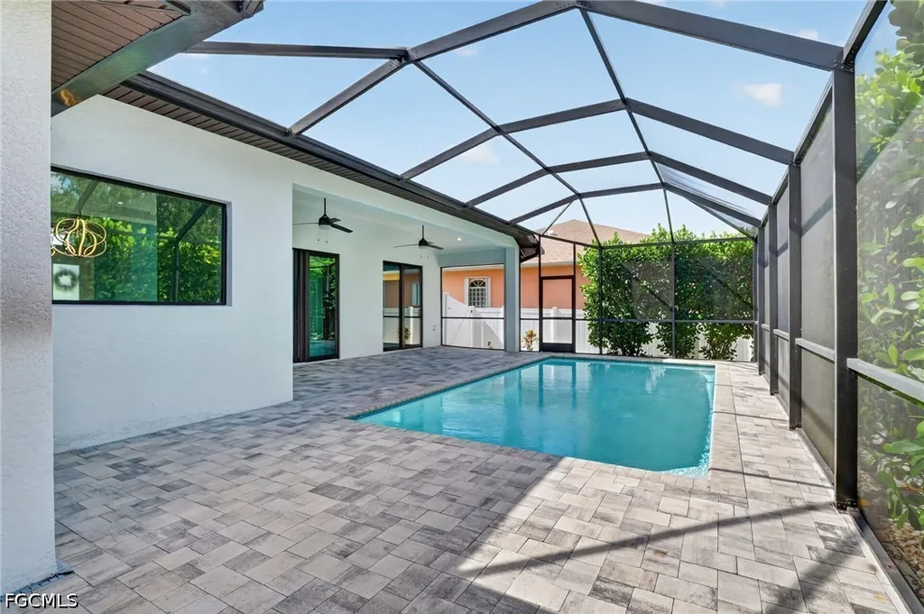 420 SW 29th Avenue Cape Coral FL 33991