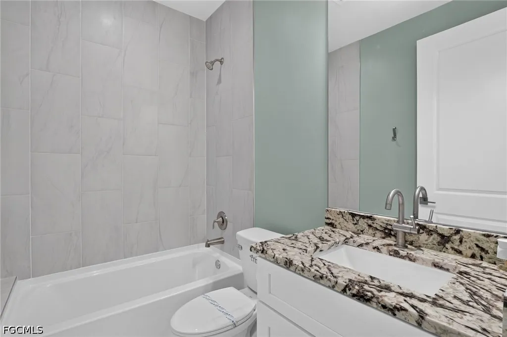 420 SW 29th Avenue Cape Coral FL 33991