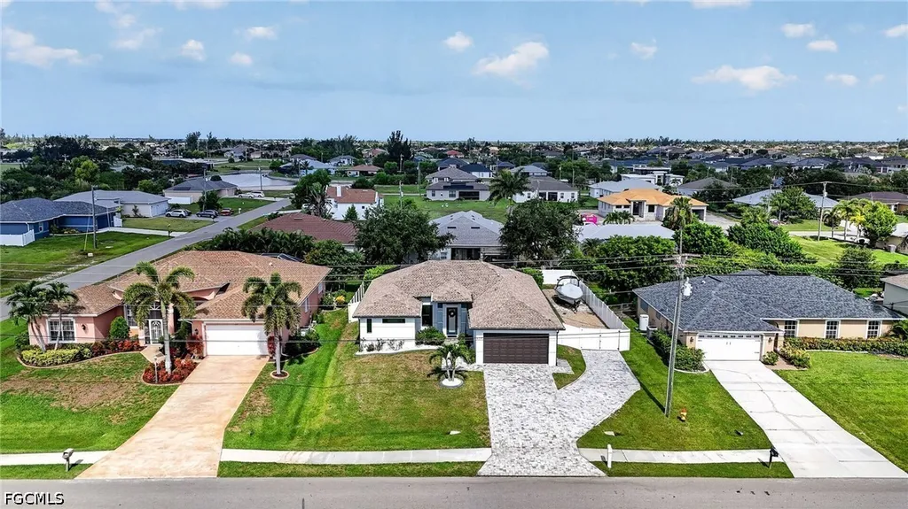 420 SW 29th Avenue Cape Coral FL 33991