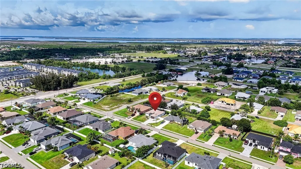 420 SW 29th Avenue Cape Coral FL 33991