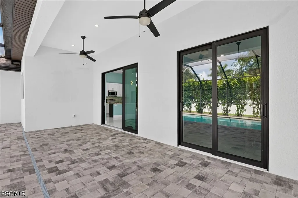 420 SW 29th Avenue Cape Coral FL 33991