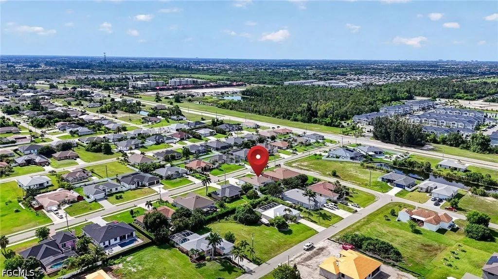 420 SW 29th Avenue Cape Coral FL 33991