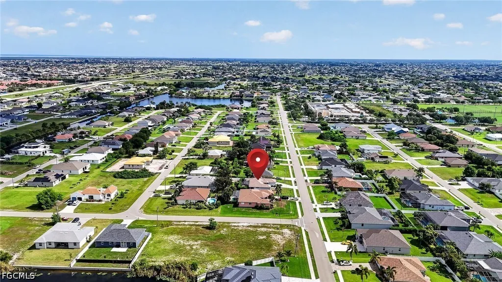 420 SW 29th Avenue Cape Coral FL 33991