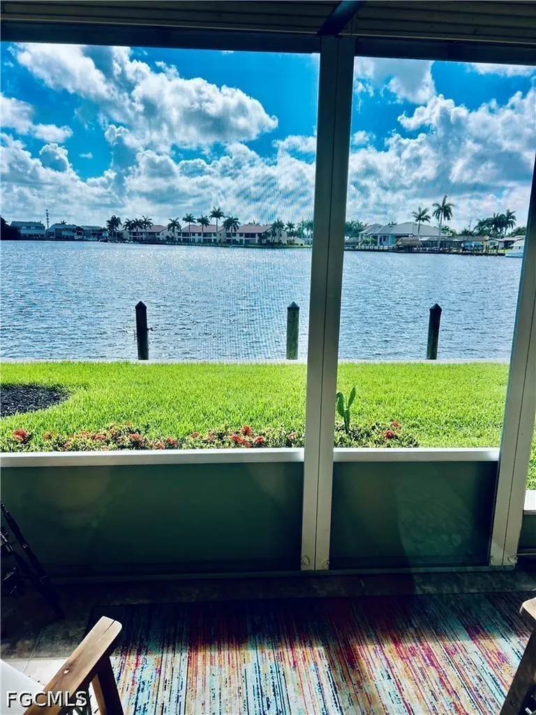 408 Tudor Drive Cape Coral FL 33904