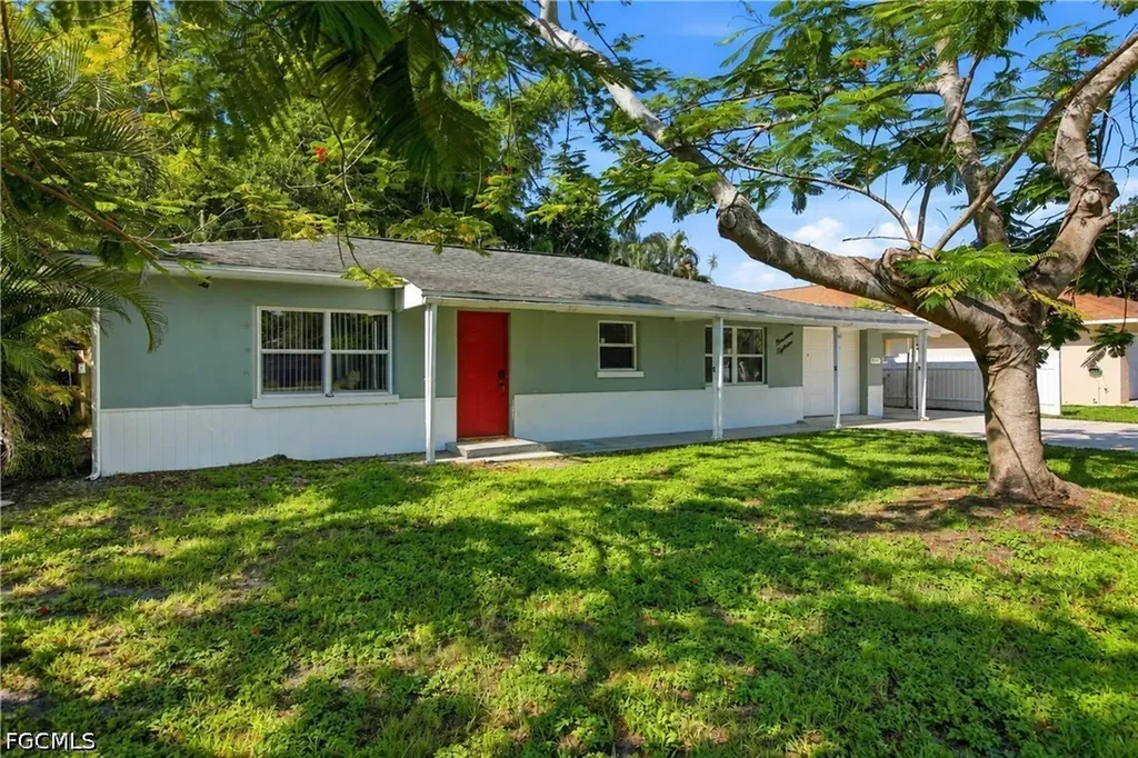 1918 Grace Avenue Fort Myers FL 33901