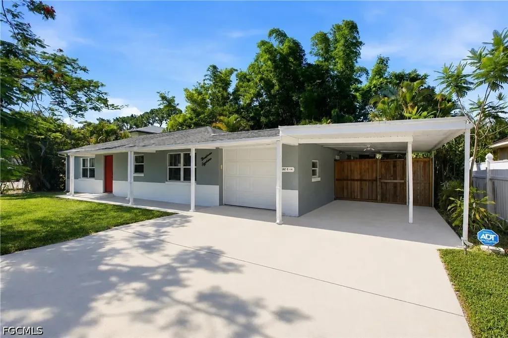 1918 Grace Avenue Fort Myers FL 33901