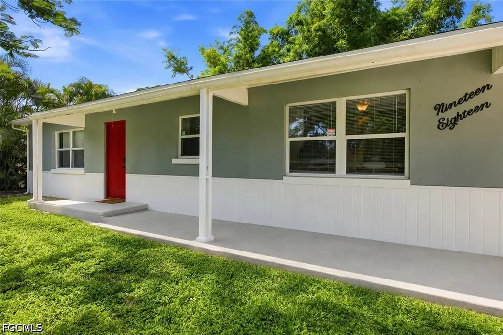 1918 Grace Avenue Fort Myers FL 33901